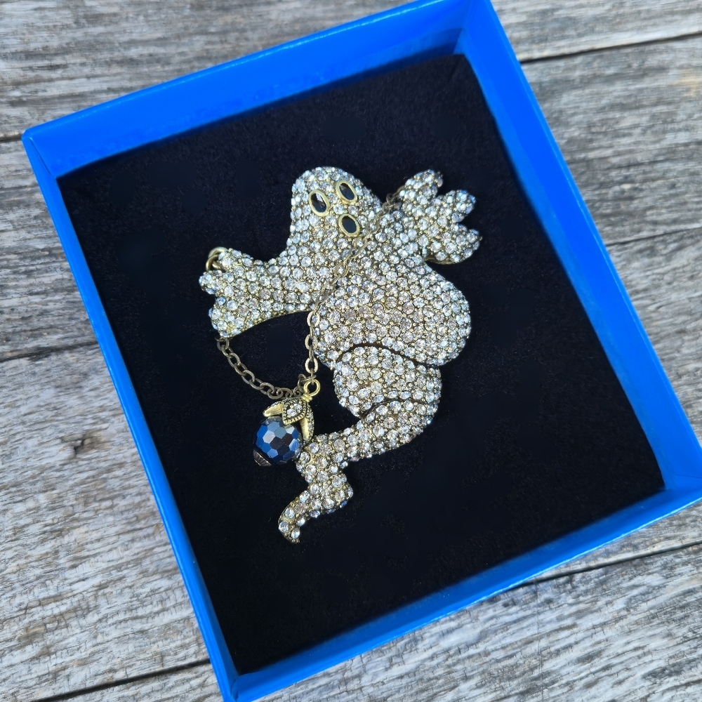 SOLD****Heidi Daus Spooktacular Ghost Designer Signed Brooch Pin original box 👻 - Picture 3 of 11